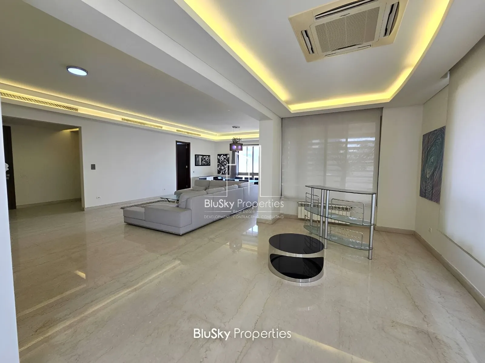 Apartment for Sale in Horch Tabet - 3 bed, 5 bath