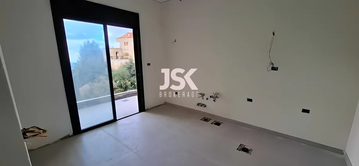 Apartment for Sale in Mar Moussa El Douar, Lebanon