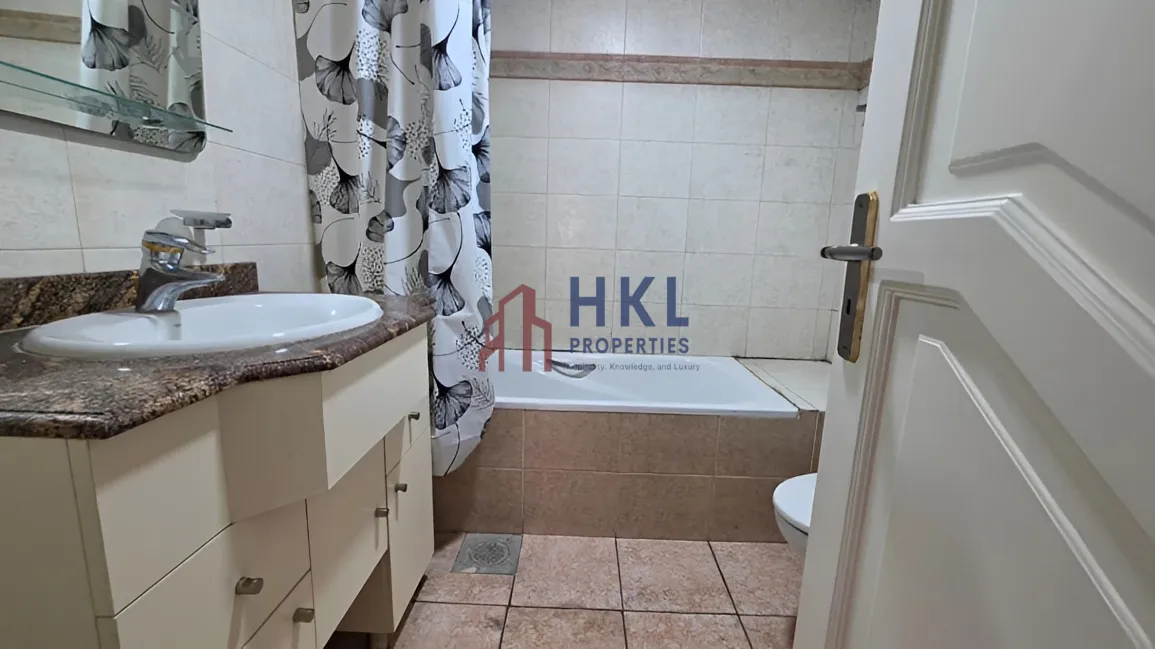 Apartment for rent in Hamra