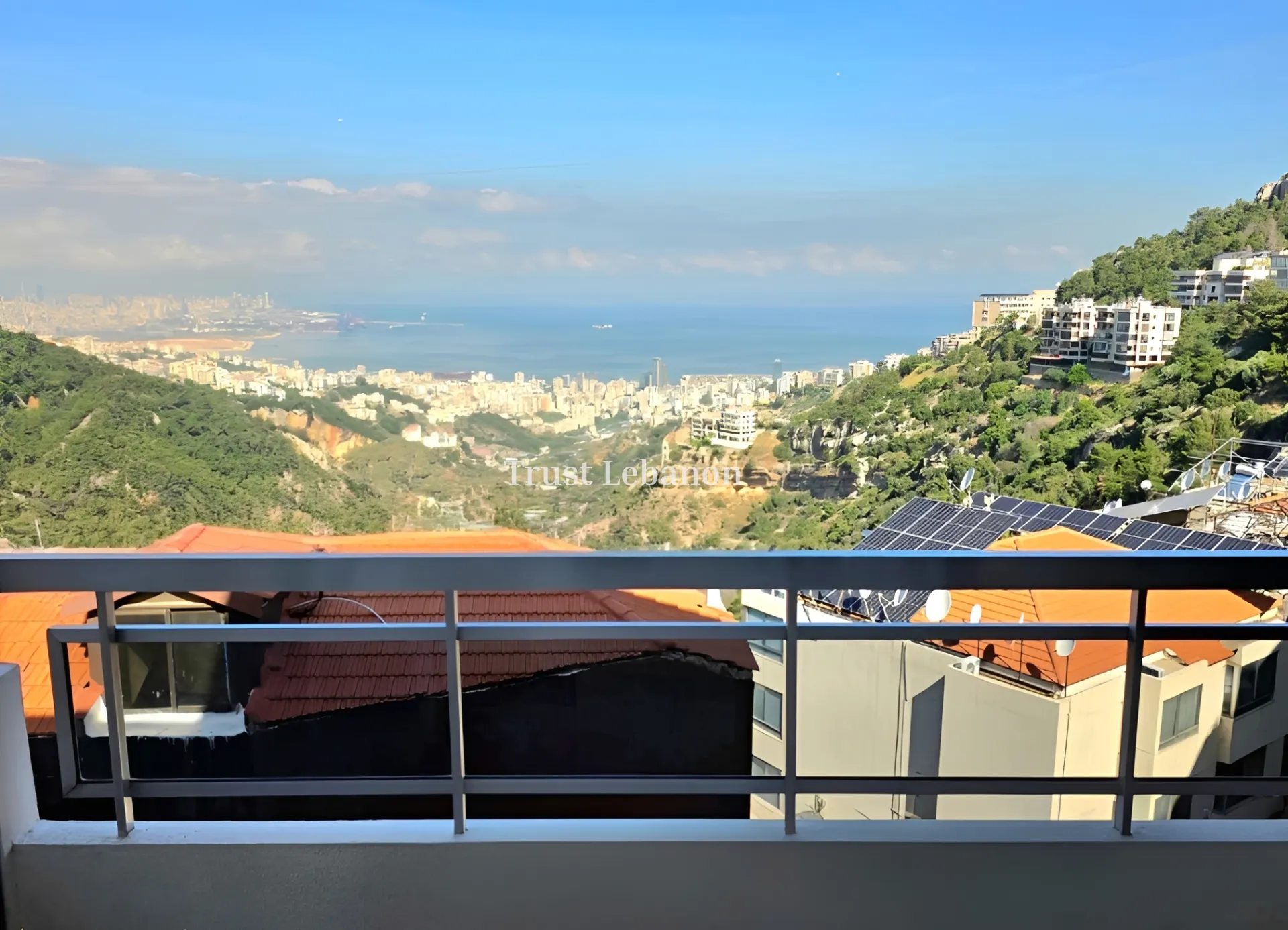 Apartment for sale in Rabweh, Bayrut, Lebanon