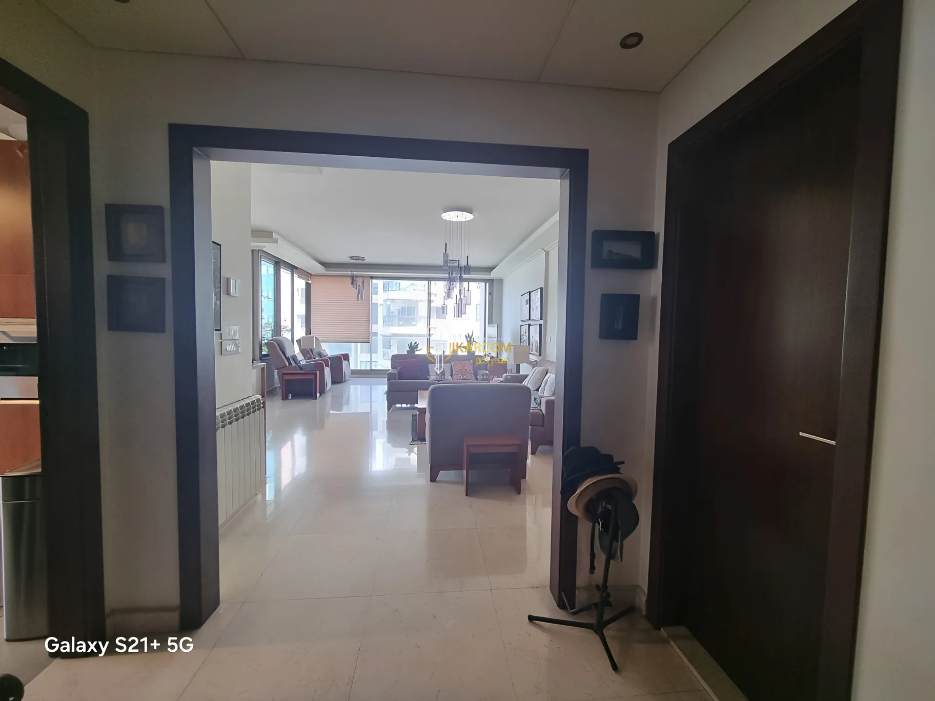 Apartment for sale in Hamra, Beirut, Lebanon - 3 bed, 3 bath