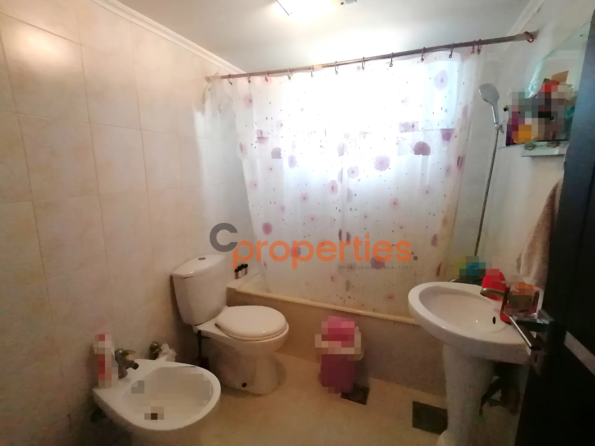 Apartment for Sale in Okaibeh