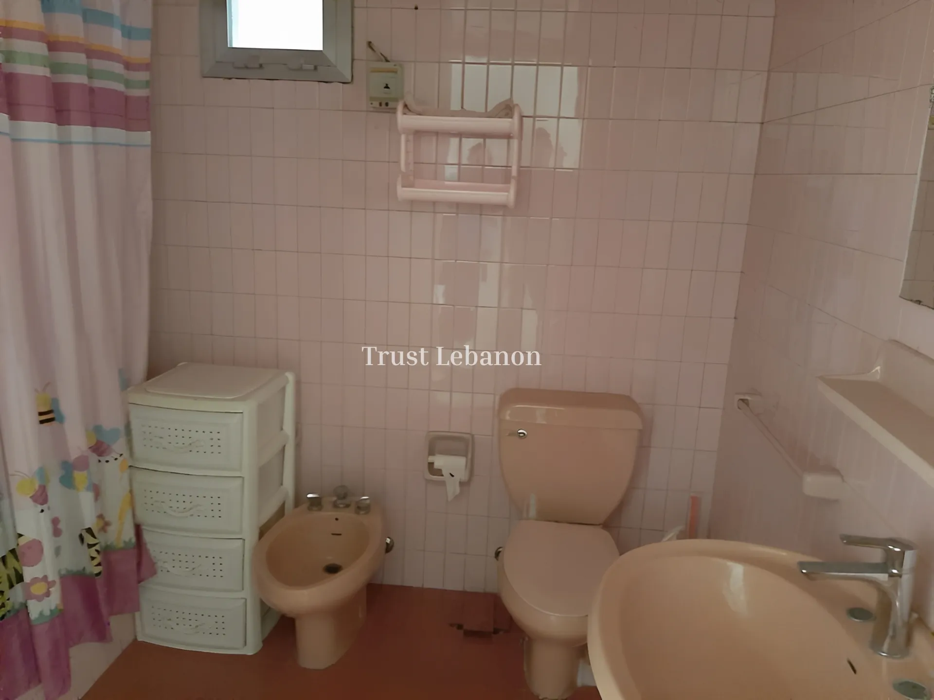 Apartment for sale in Horch Tabet