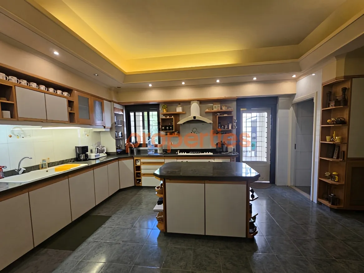 Apartment for Sale in Baabdat