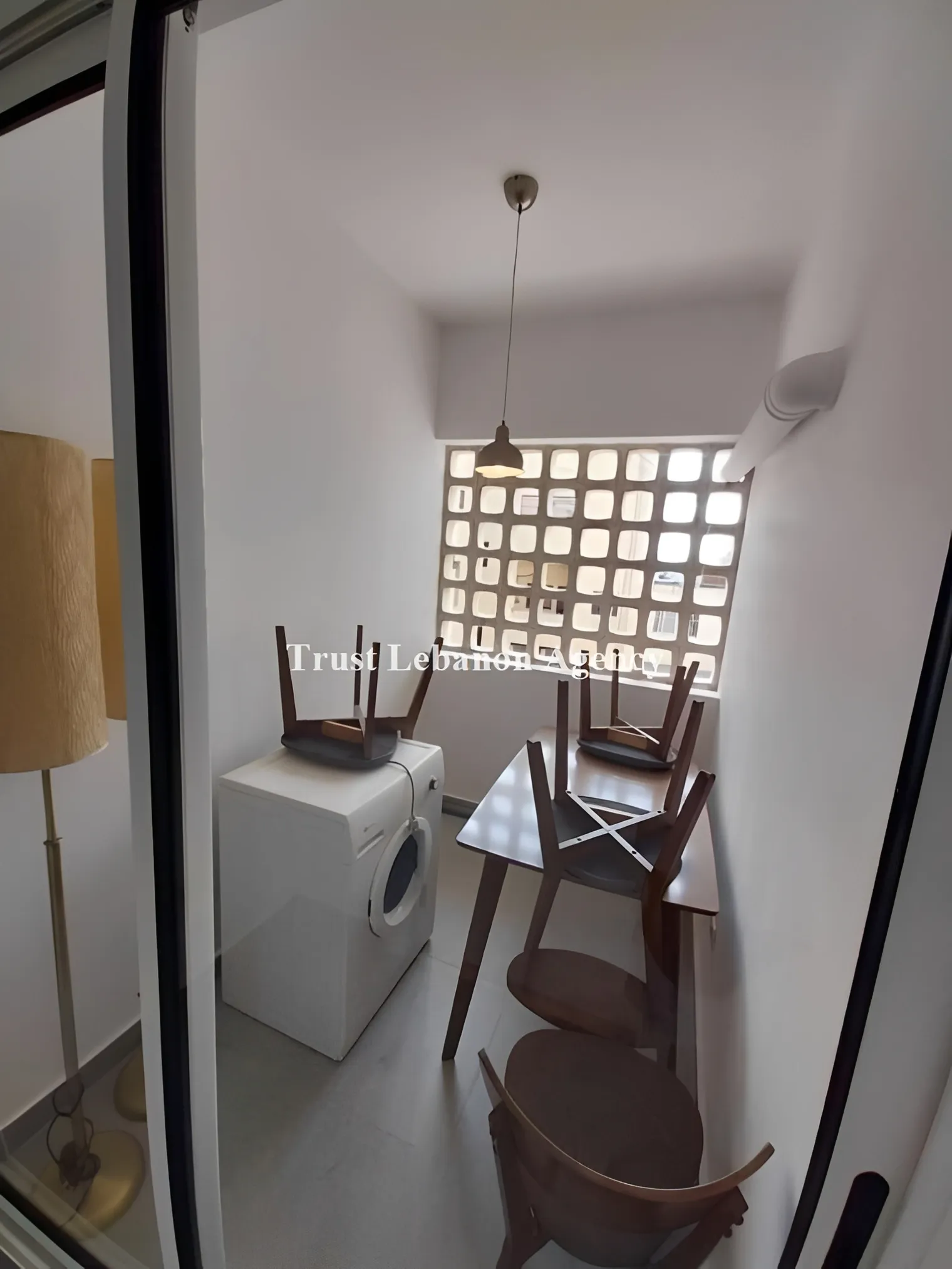 Apartment for Rent in Achrafieh, Sioufi - 3 bed, 3 bath