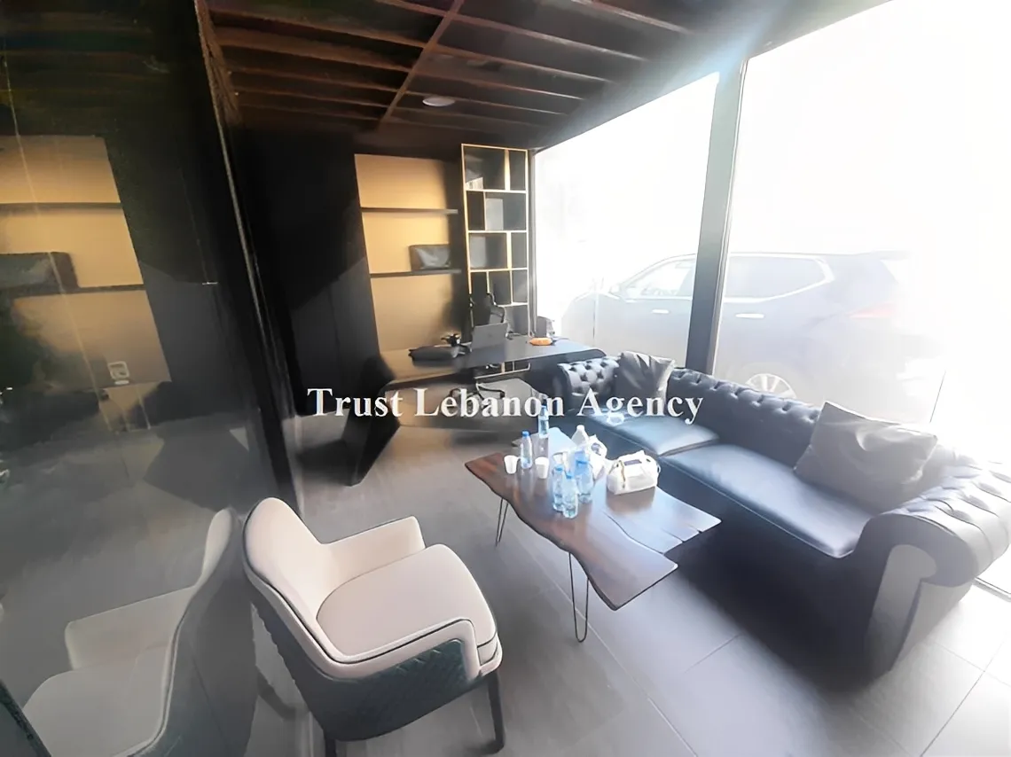 Office for sale in Metn, Roumieh