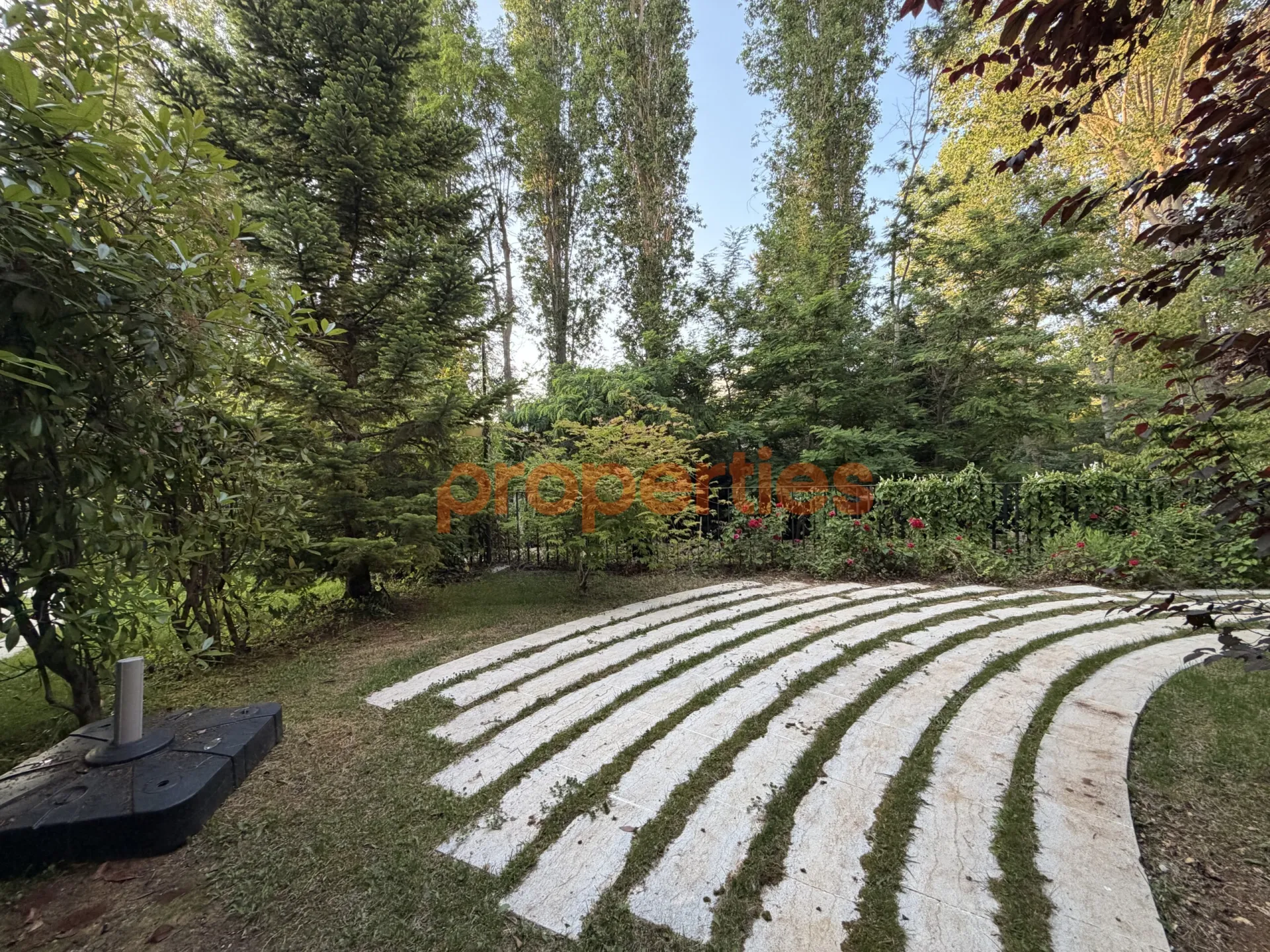 Villa for Rent in Faqra