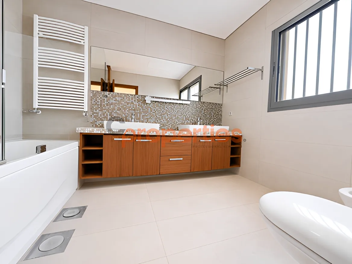 Apartment for Sale in Jnah