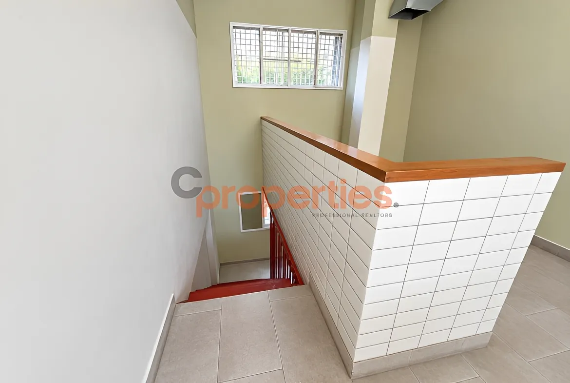 Shop for Rent in Sioufi