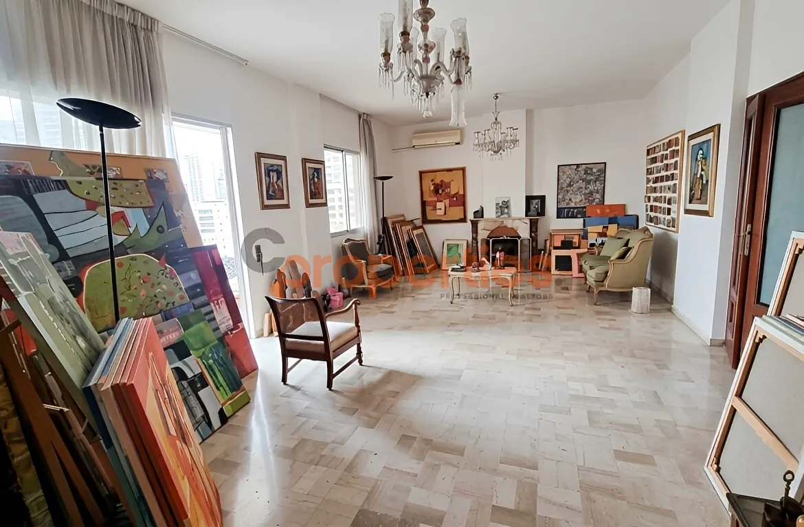 Apartment for Sale in Achrafieh