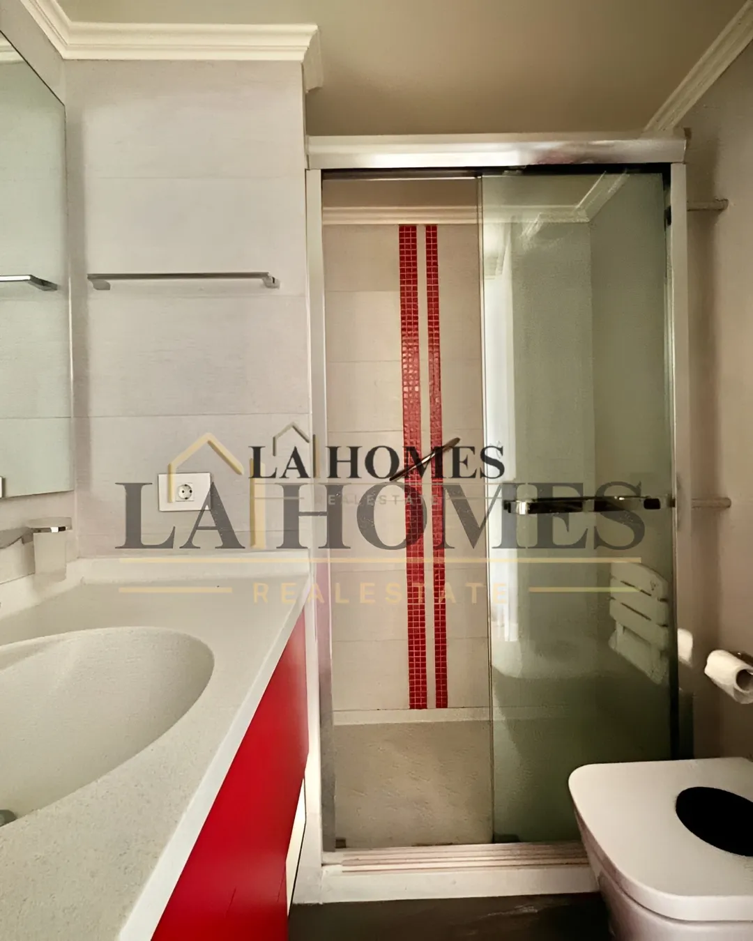 Apartment for sale in Hazmieh - 3 bed, 4.0 bath
