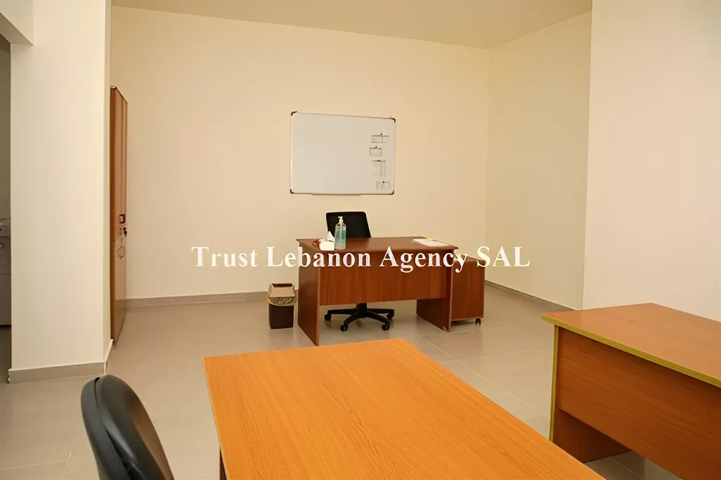Office For Rent in Metn, Dekweneh