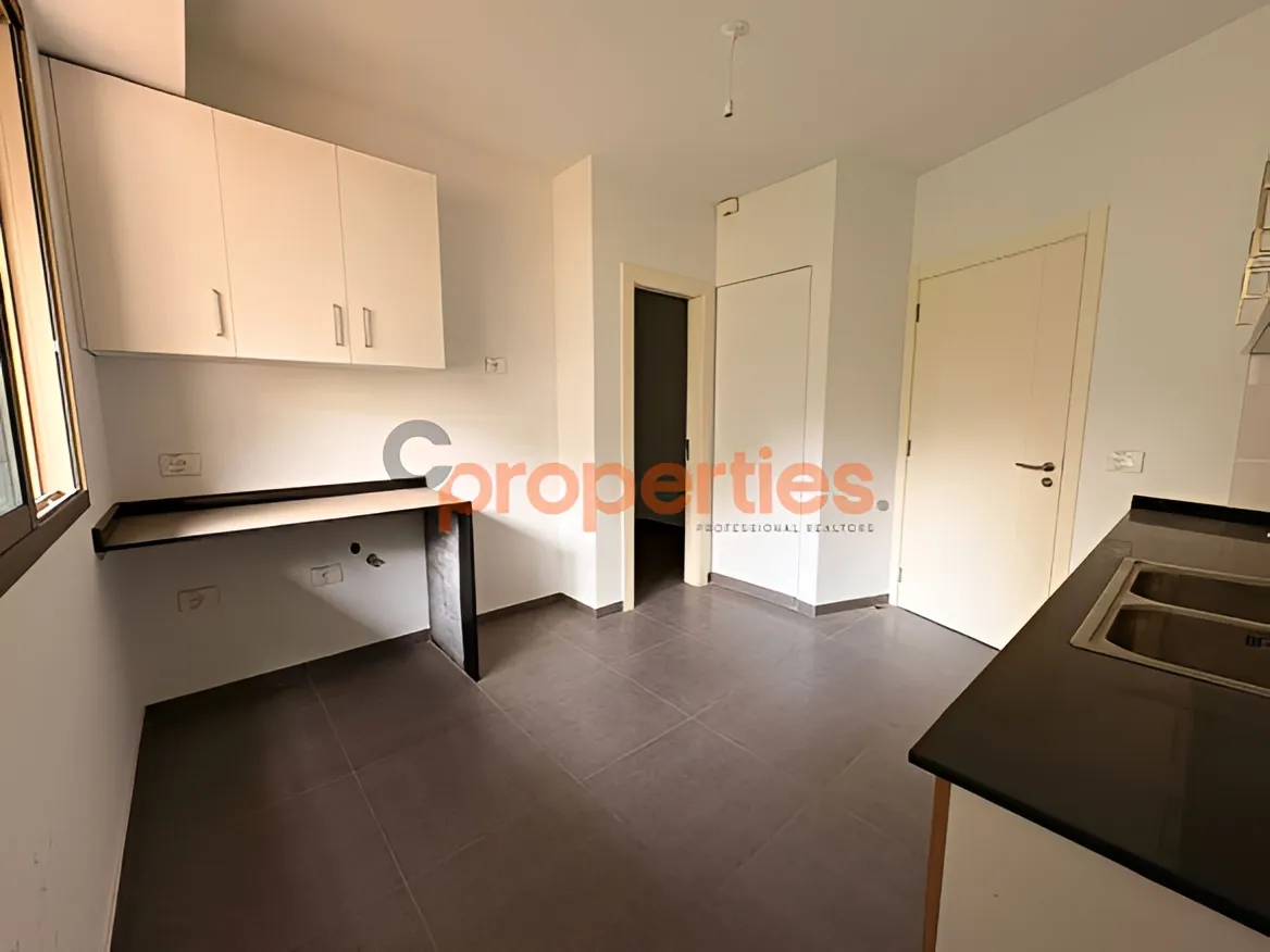 Apartment for Sale in Louaizeh
