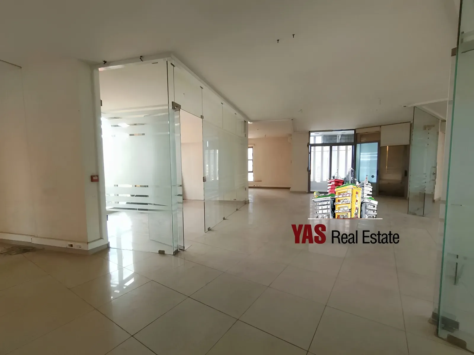 Office for rent in Dekwaneh