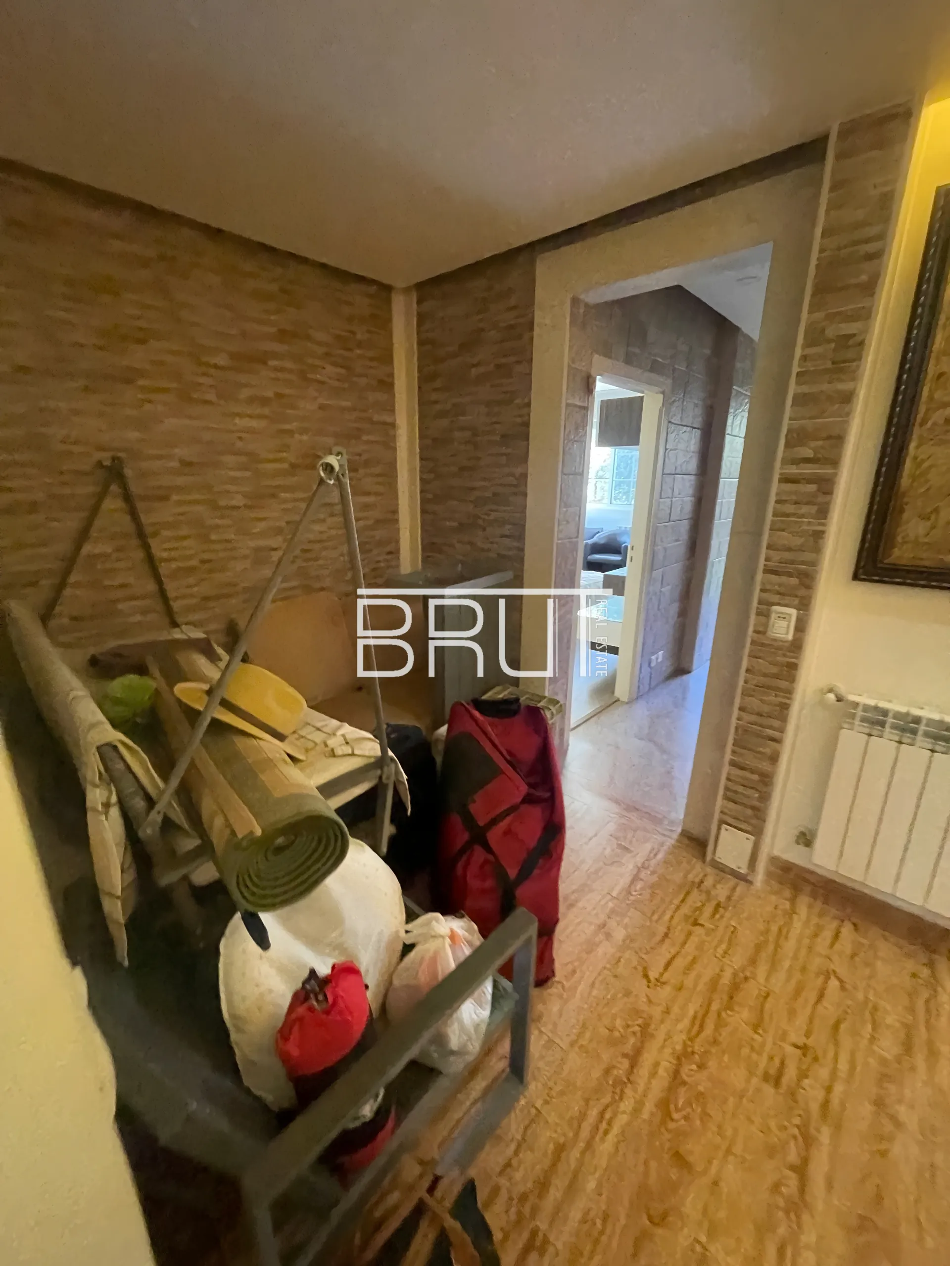 Apartment for Sale in Ballouneh