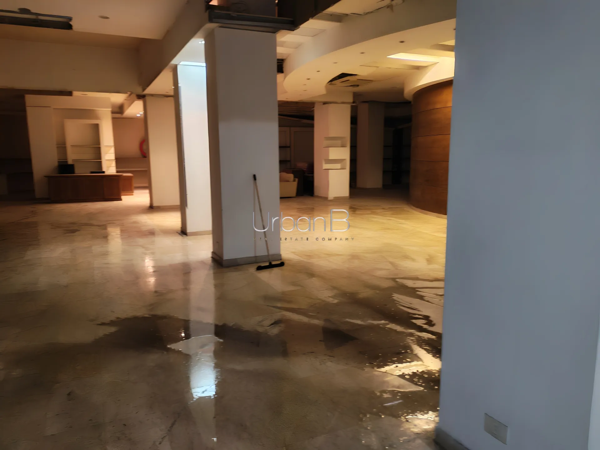 Commercial in Mdawar, achrafieh, beirut