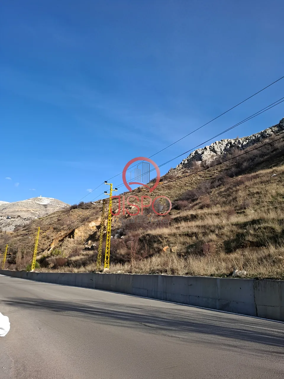 Land for Sale in Kfardebian