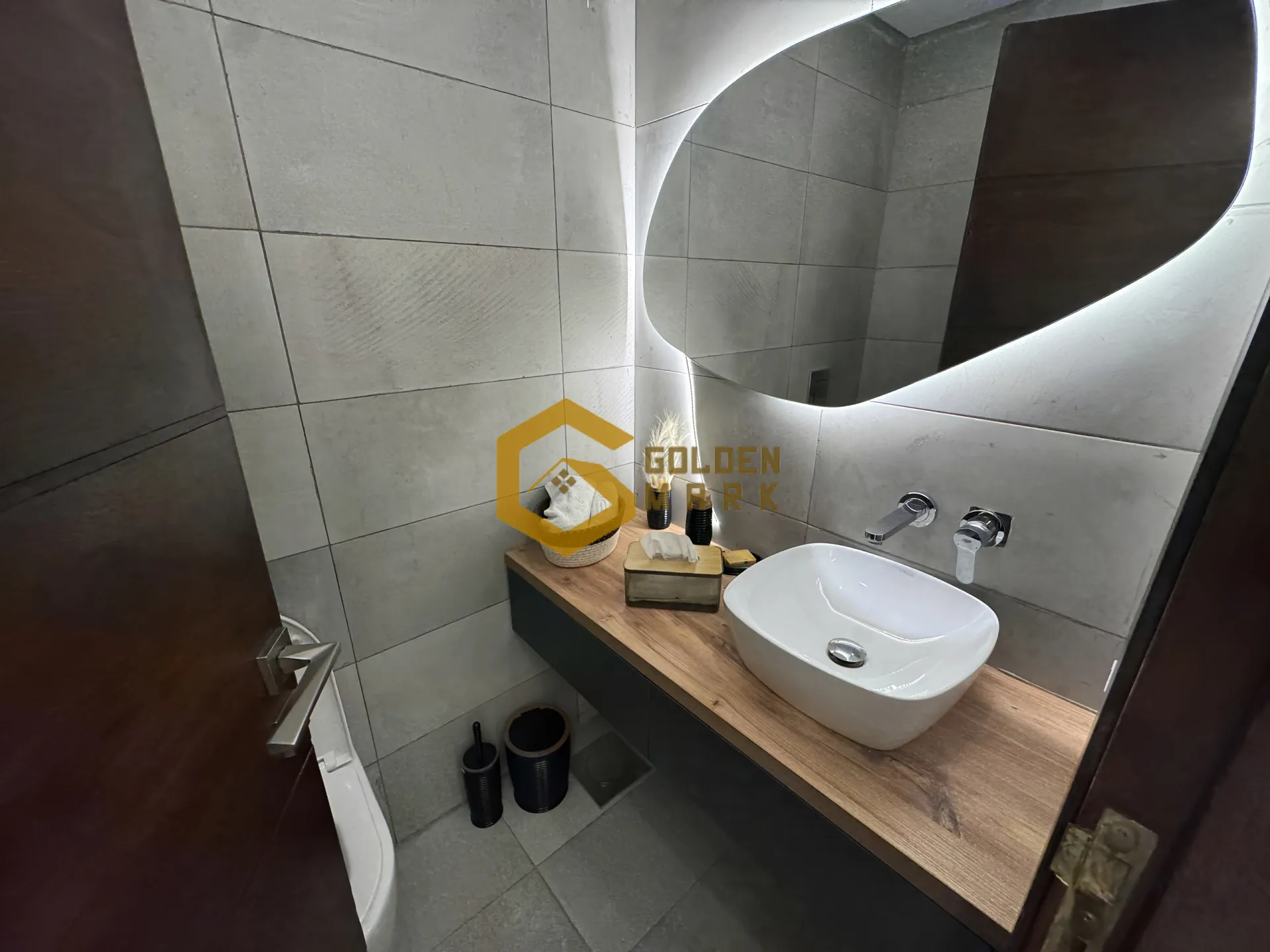 Apartment for Rent in Qennabet Broummana