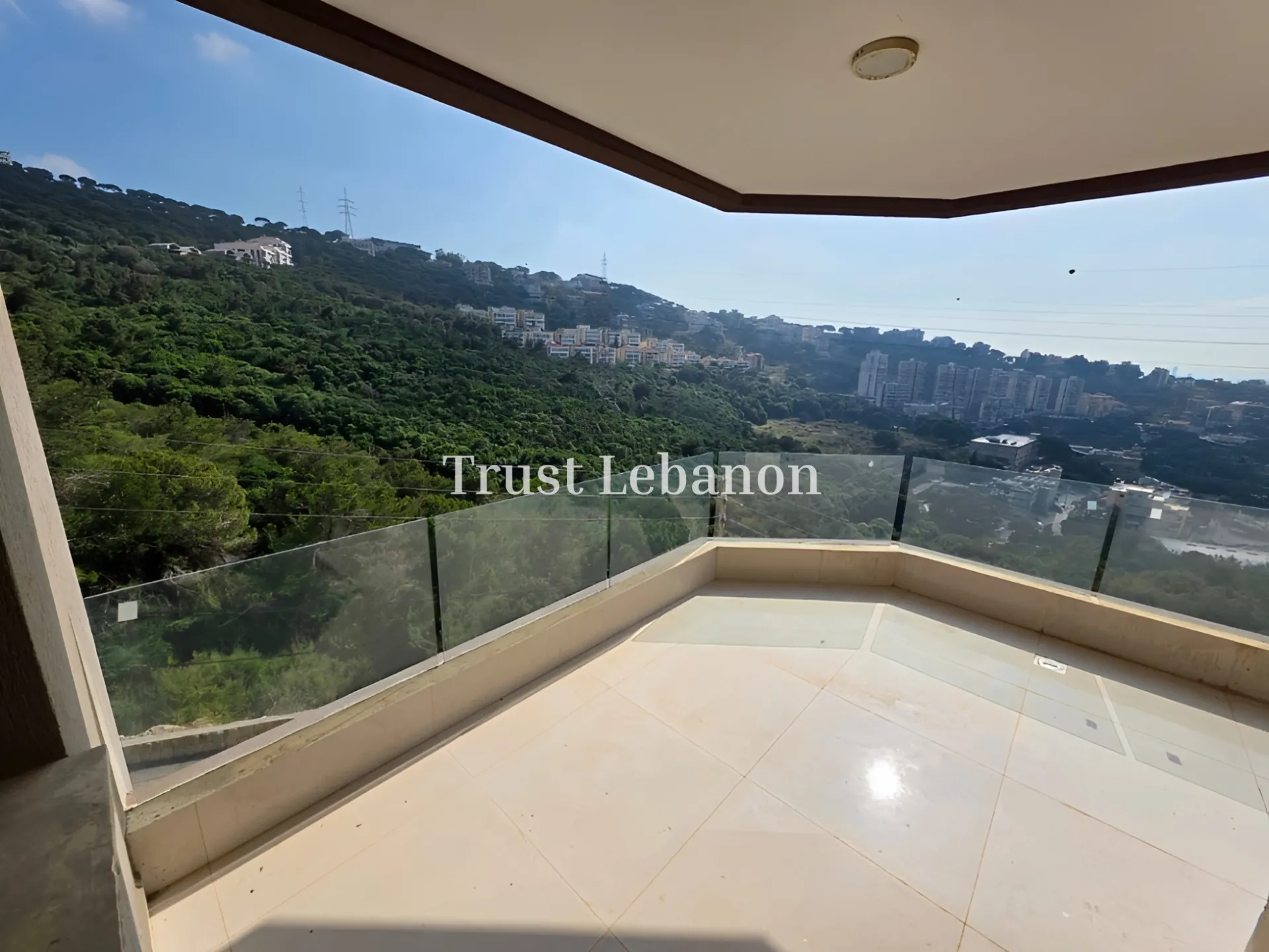 Apartment for rent in Ain Saadeh, Lebanon