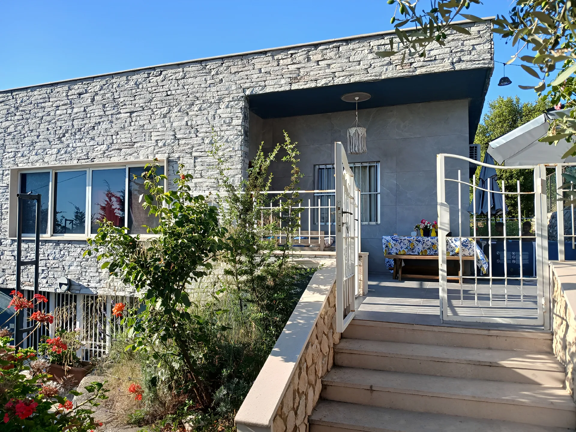 House for sale in Aabeidat