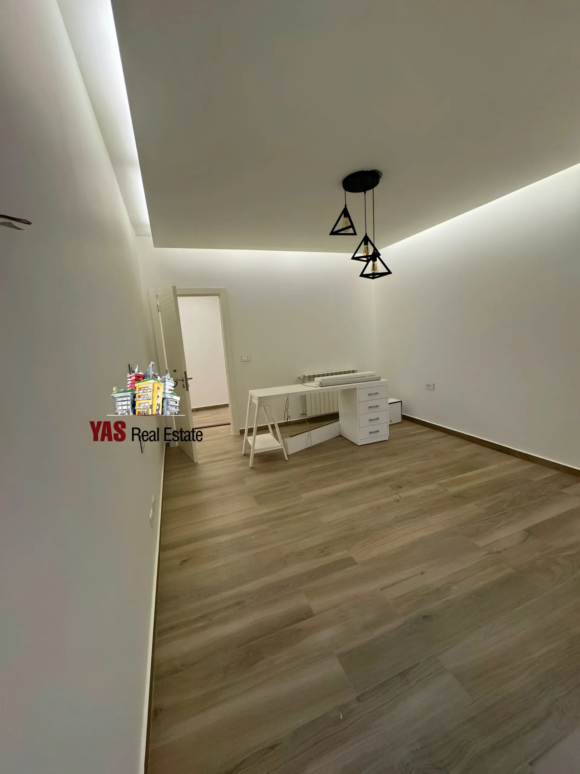 Apartment for Sale in Baabda - 3 bed, 5 bath
