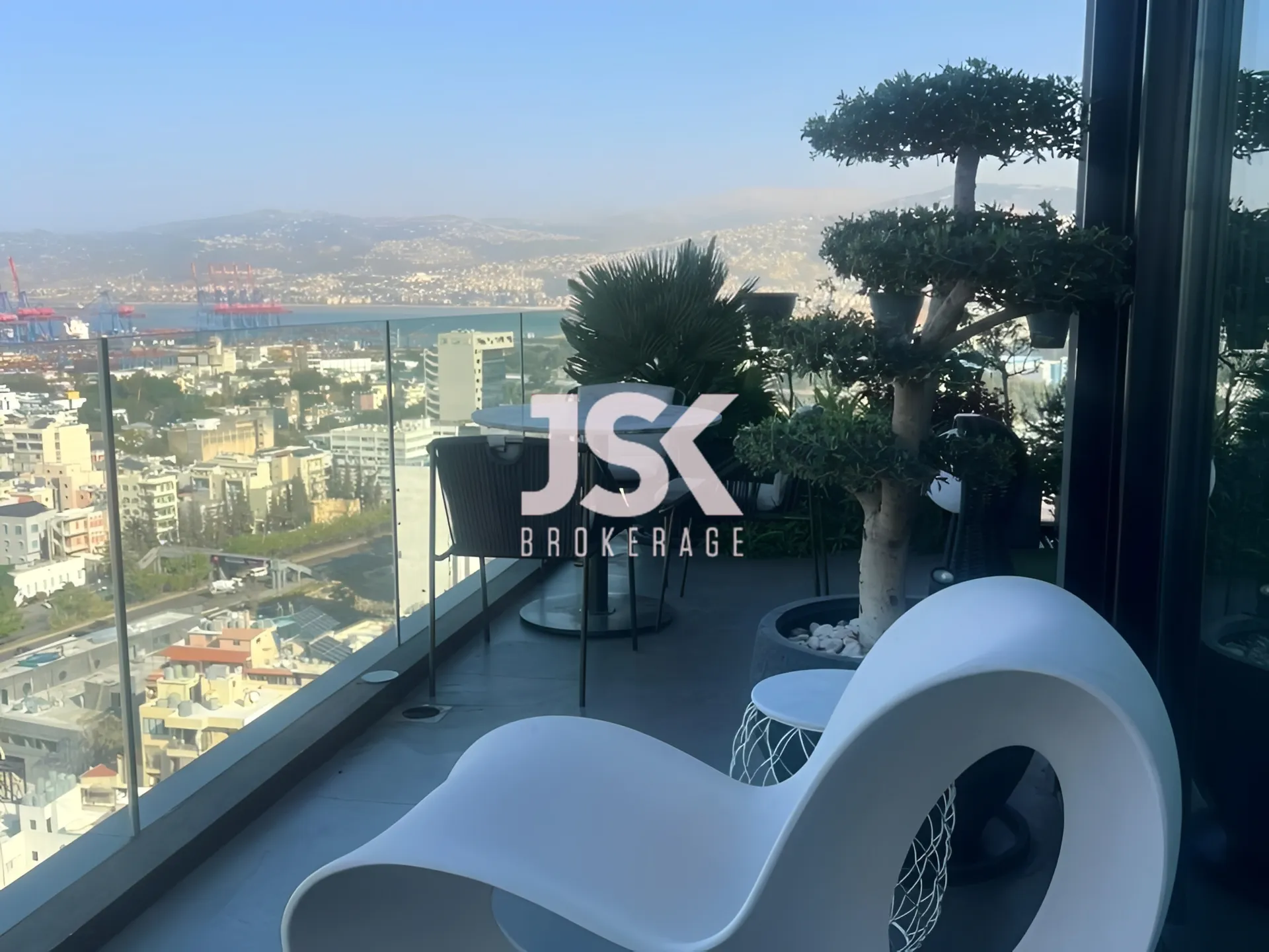 Apartment for Sale in Mar Mikhael, Bayrut, Lebanon