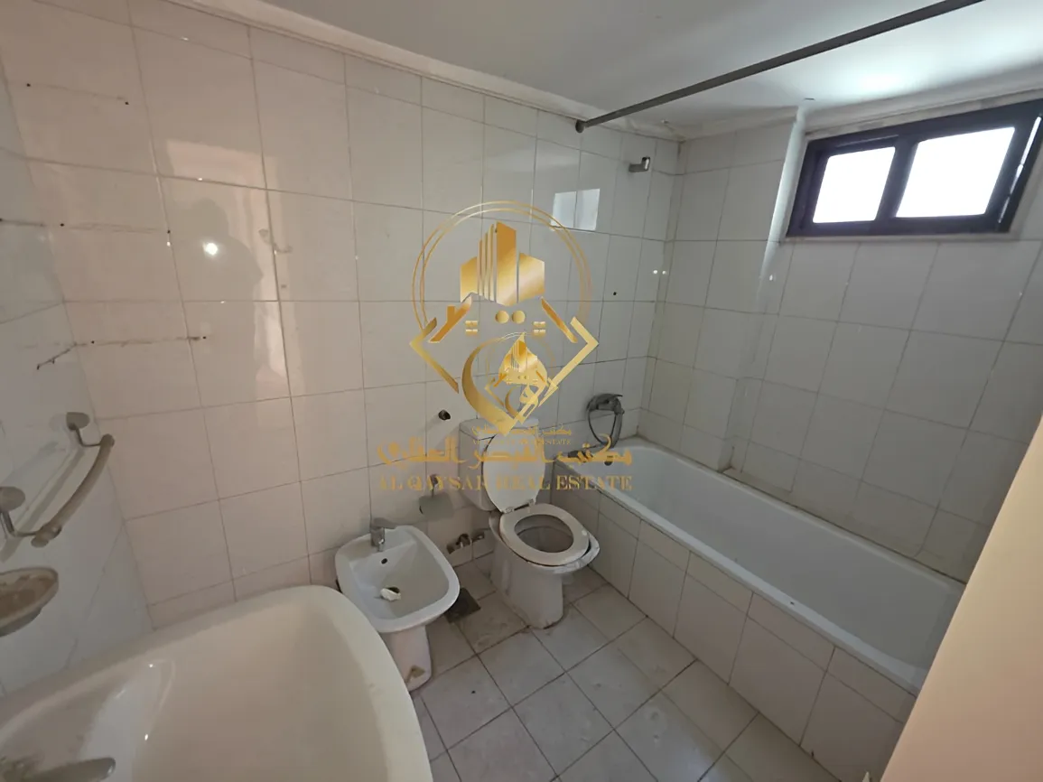Apartment for sale in Ras Al Naba'a, Beirut, Lebanon