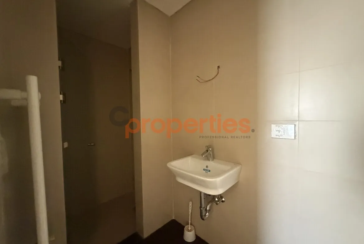 Apartment for Sale in Mtaileb