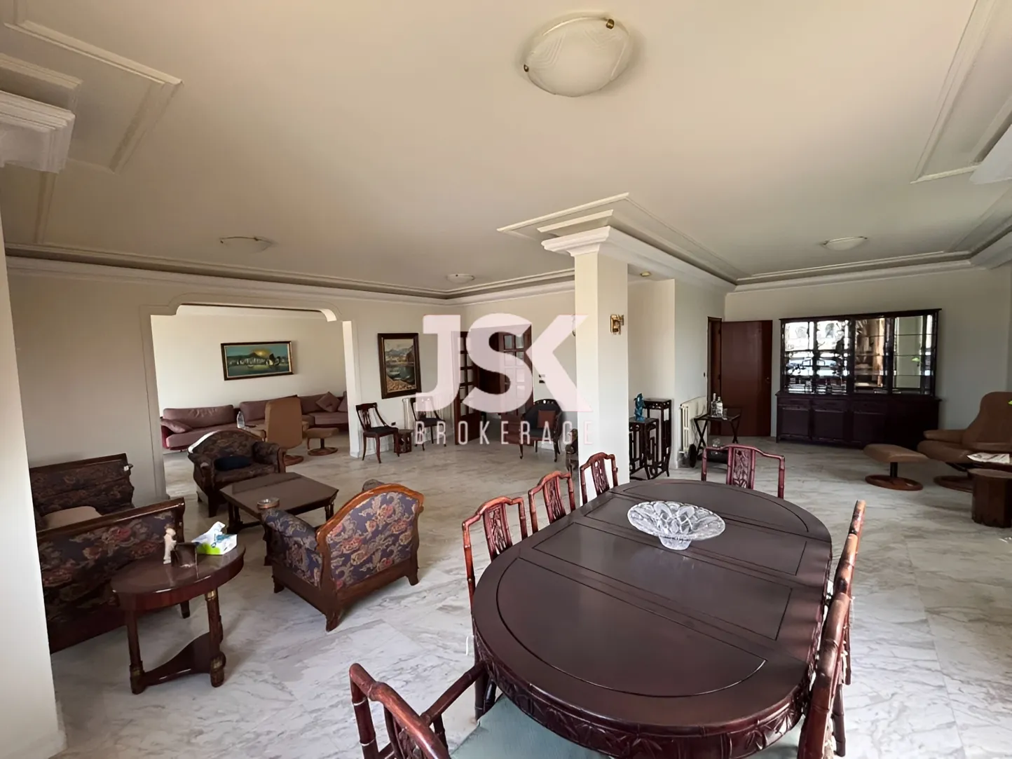 Apartment for rent in Aaoukar, Lebanon - 4 bed, 4 bath
