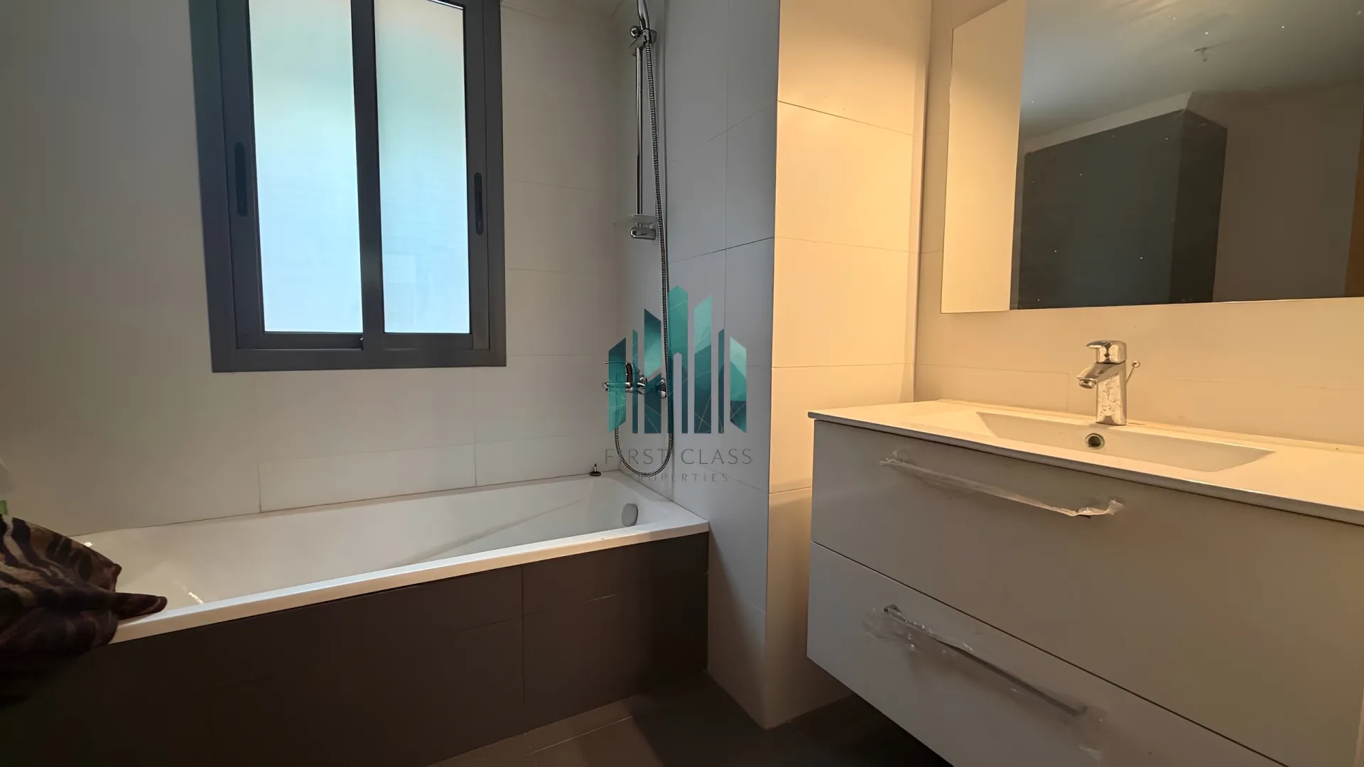 Apartment for rent in Dik el mehdi, lebanon
