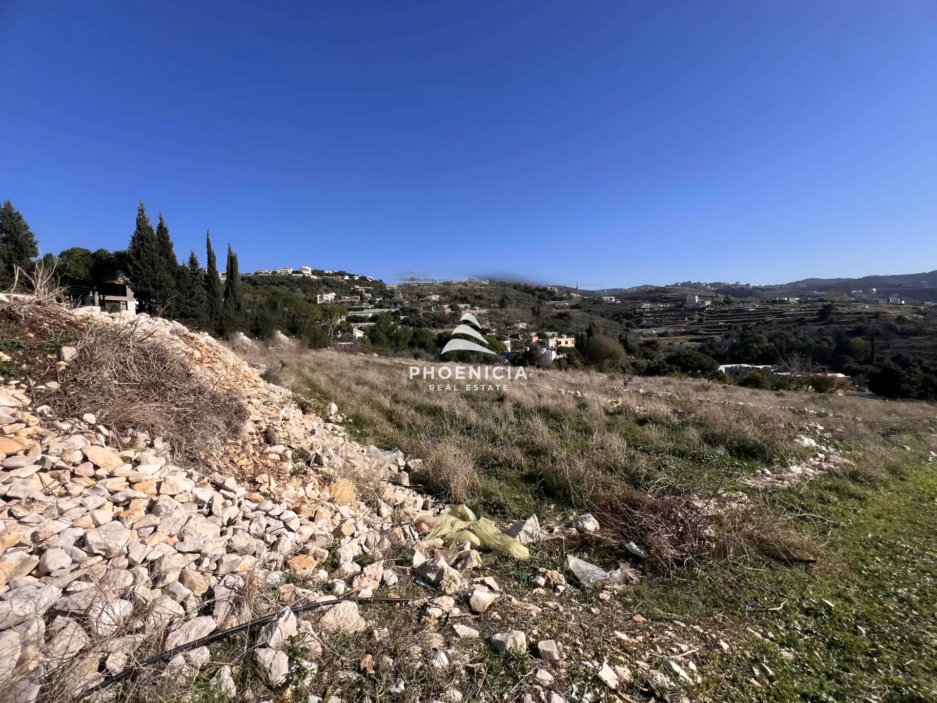 Land for Sale in Edde