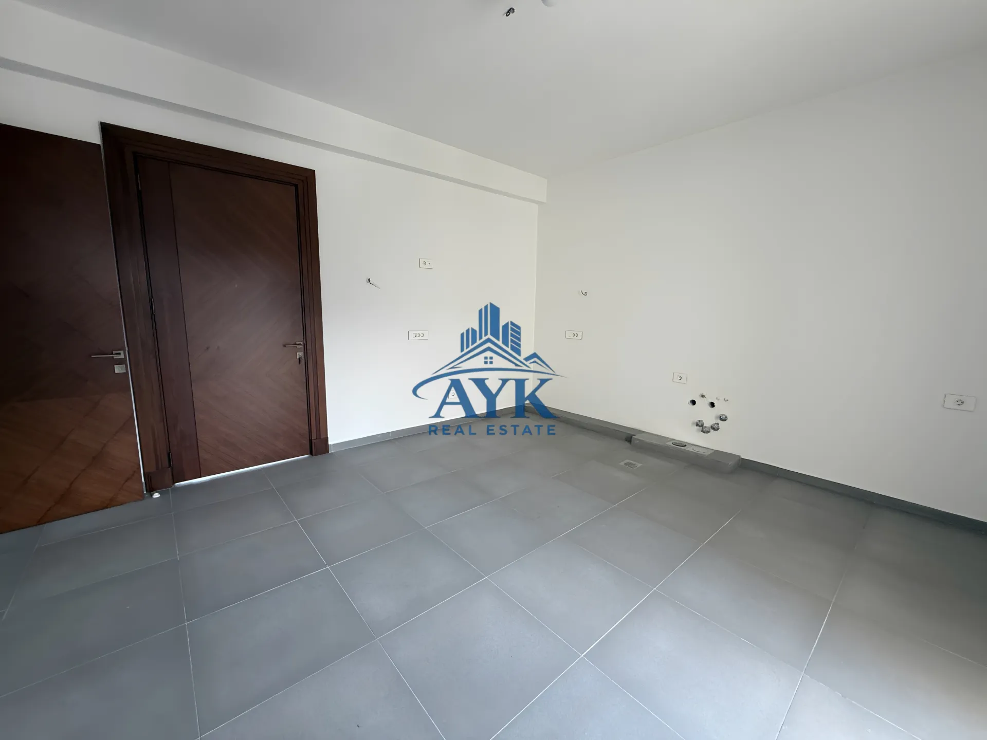 Duplex for sale in Jdeideh, lebanon