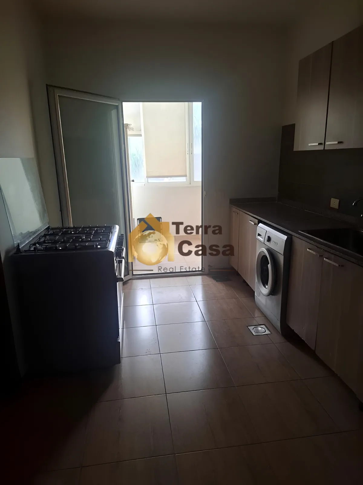 Apartment for sale in Adonis
