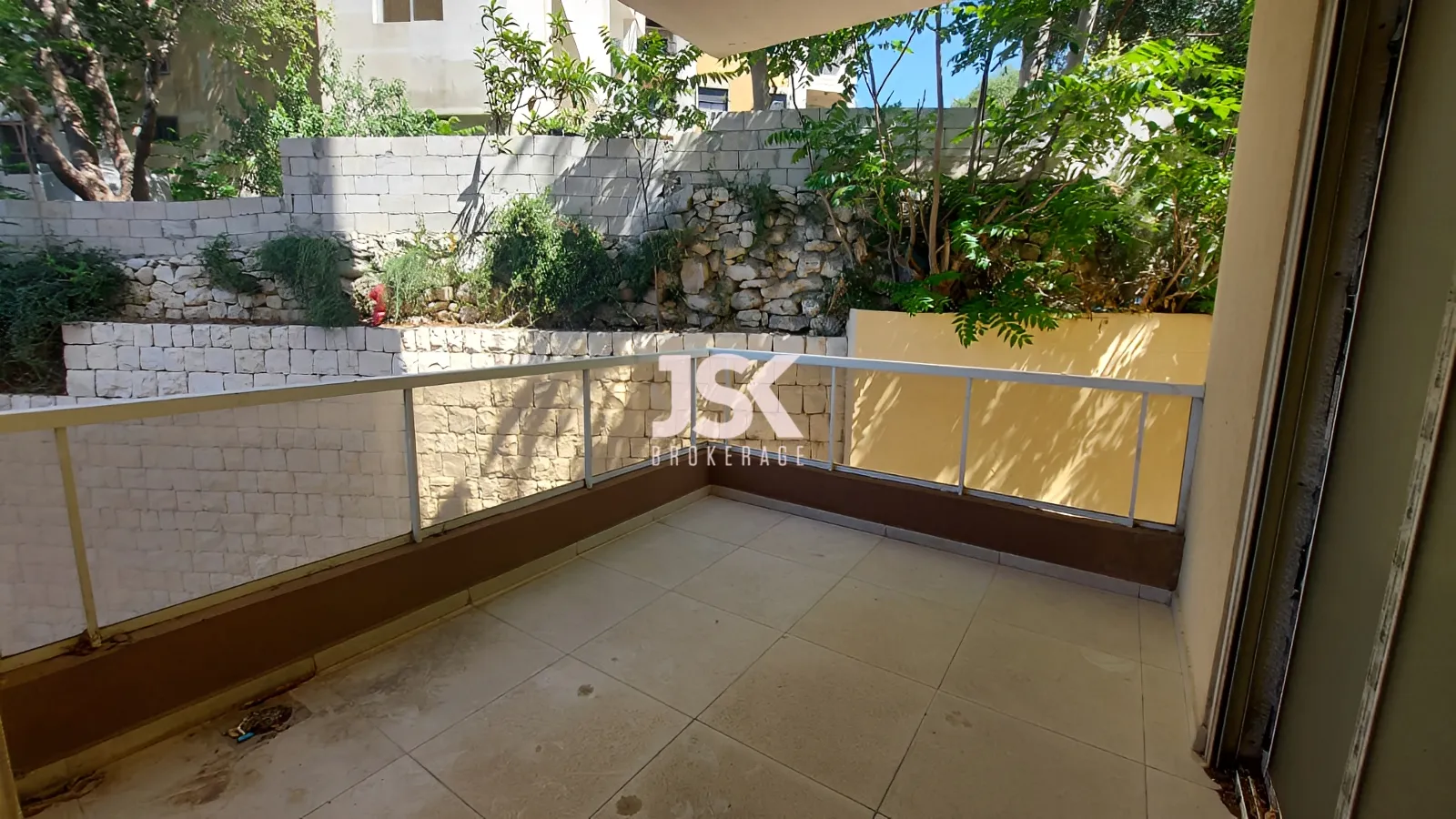 Apartment for Sale in Blat - 2 bed, 2 bath