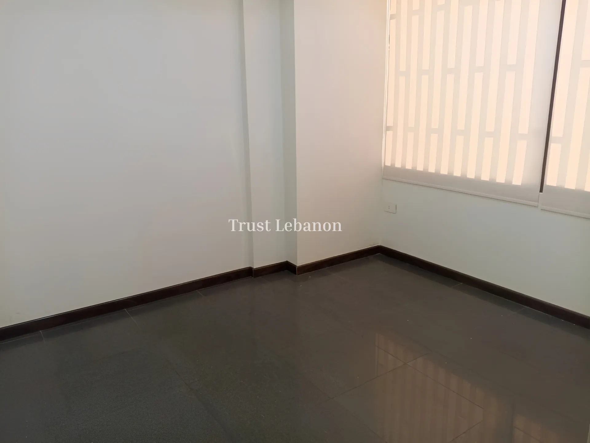Office for Rent in Daoura, Lebanon