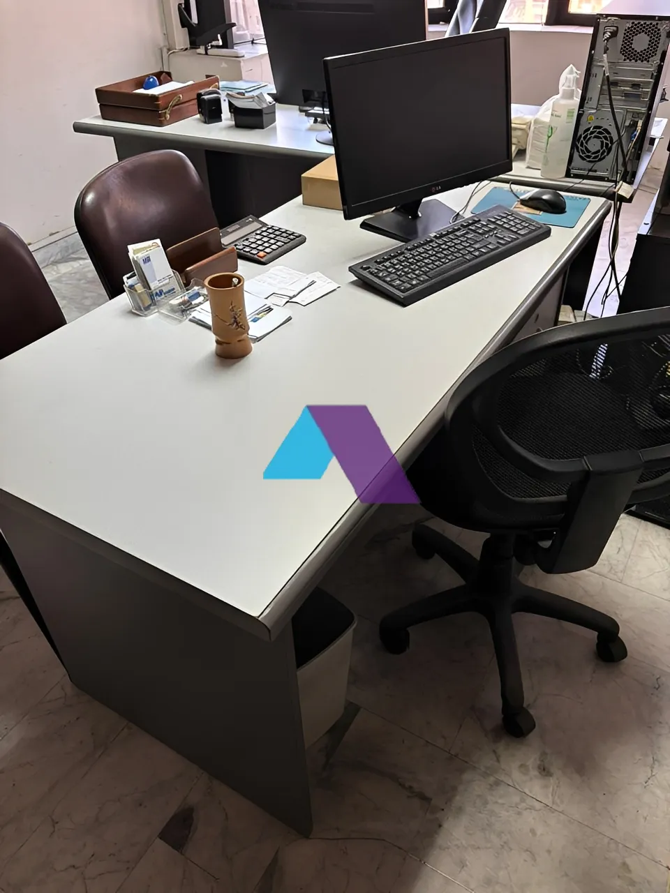 Office for sale in Baouchriyeh