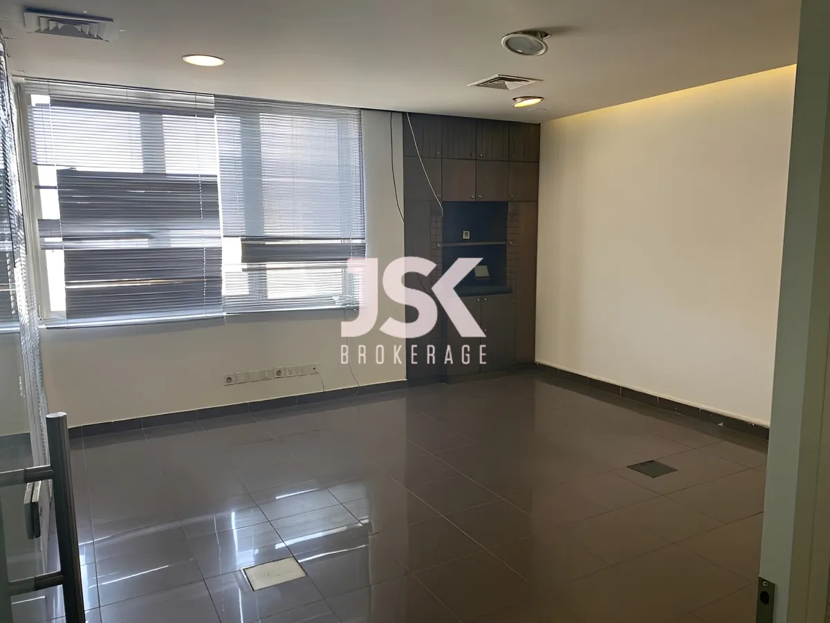 Office for Sale in Achrafieh