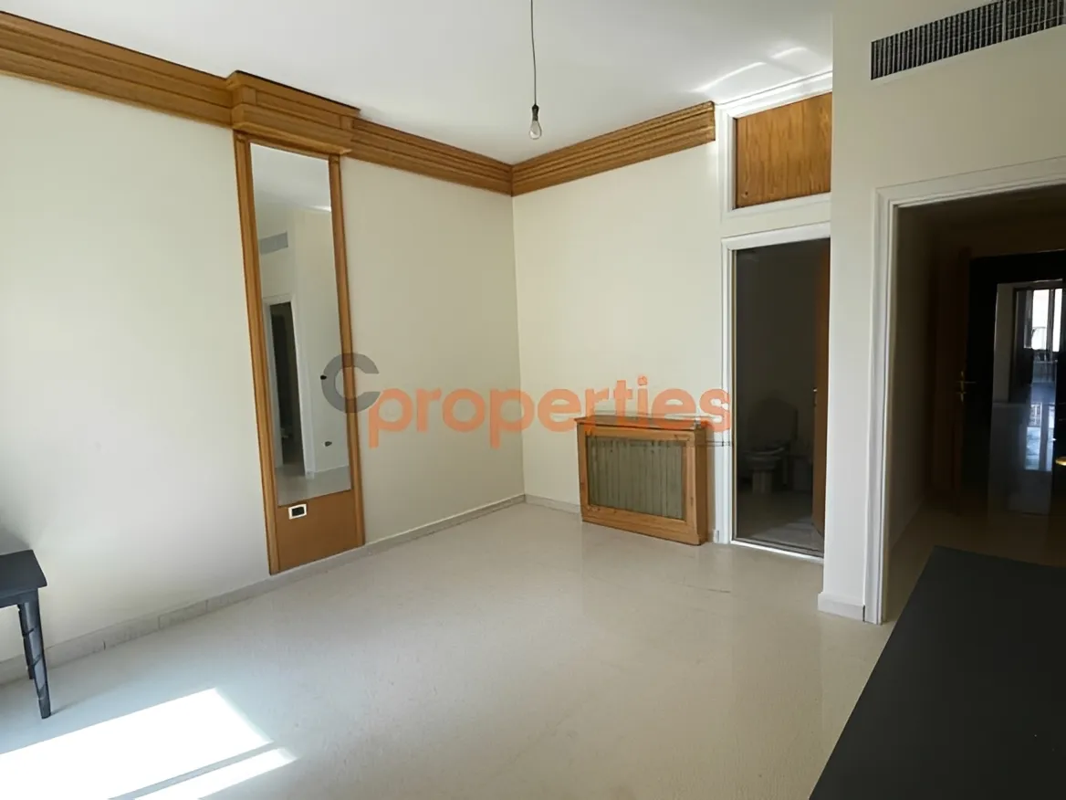Apartment for Rent in Kfar Hbab - 4 bed, 5 bath