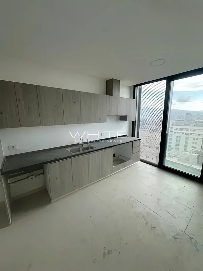Apartment for Sale in Achrafieh - 1 bed, 2 bath