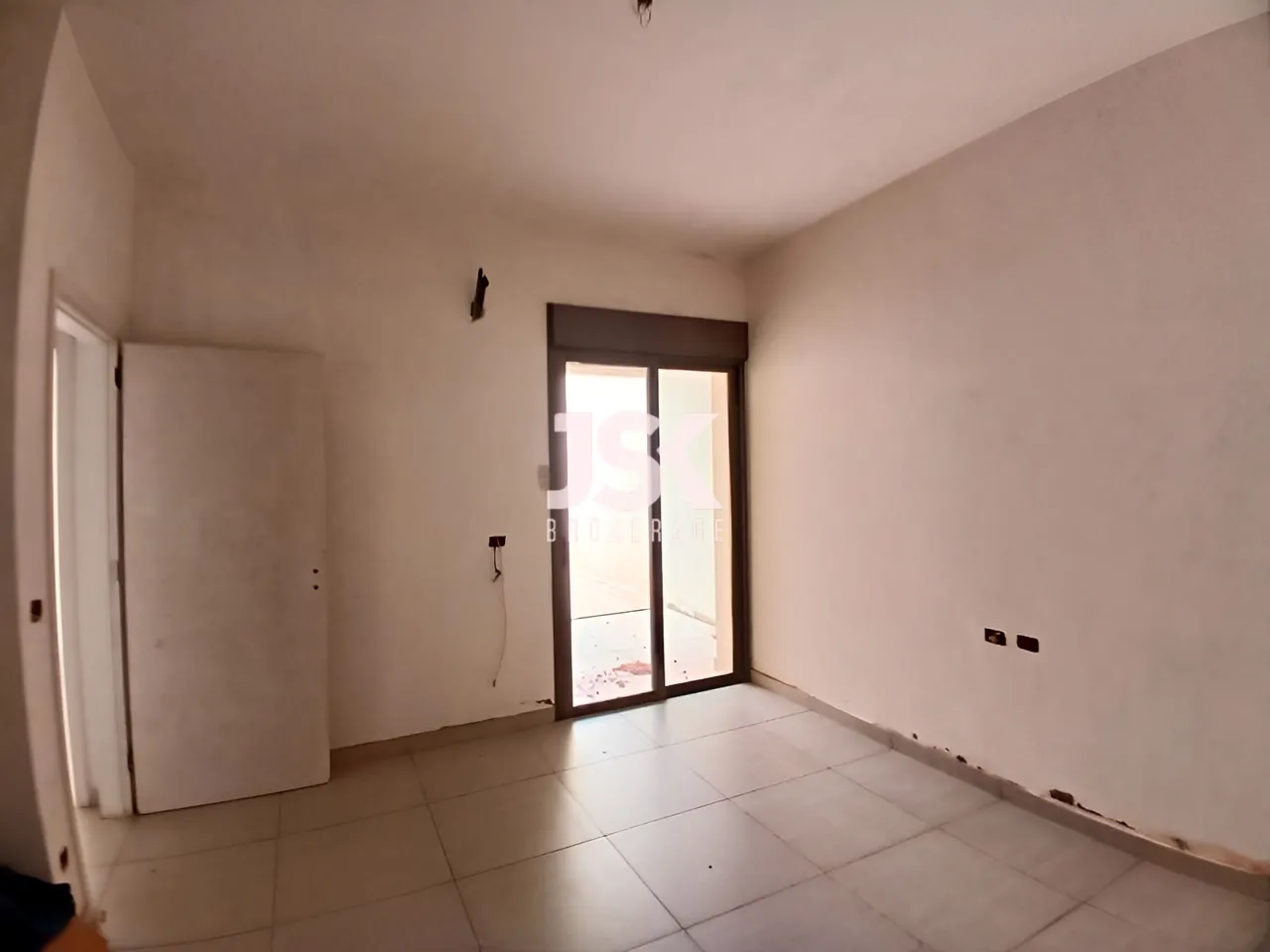 Apartment for Sale in Cornet Chahwan
