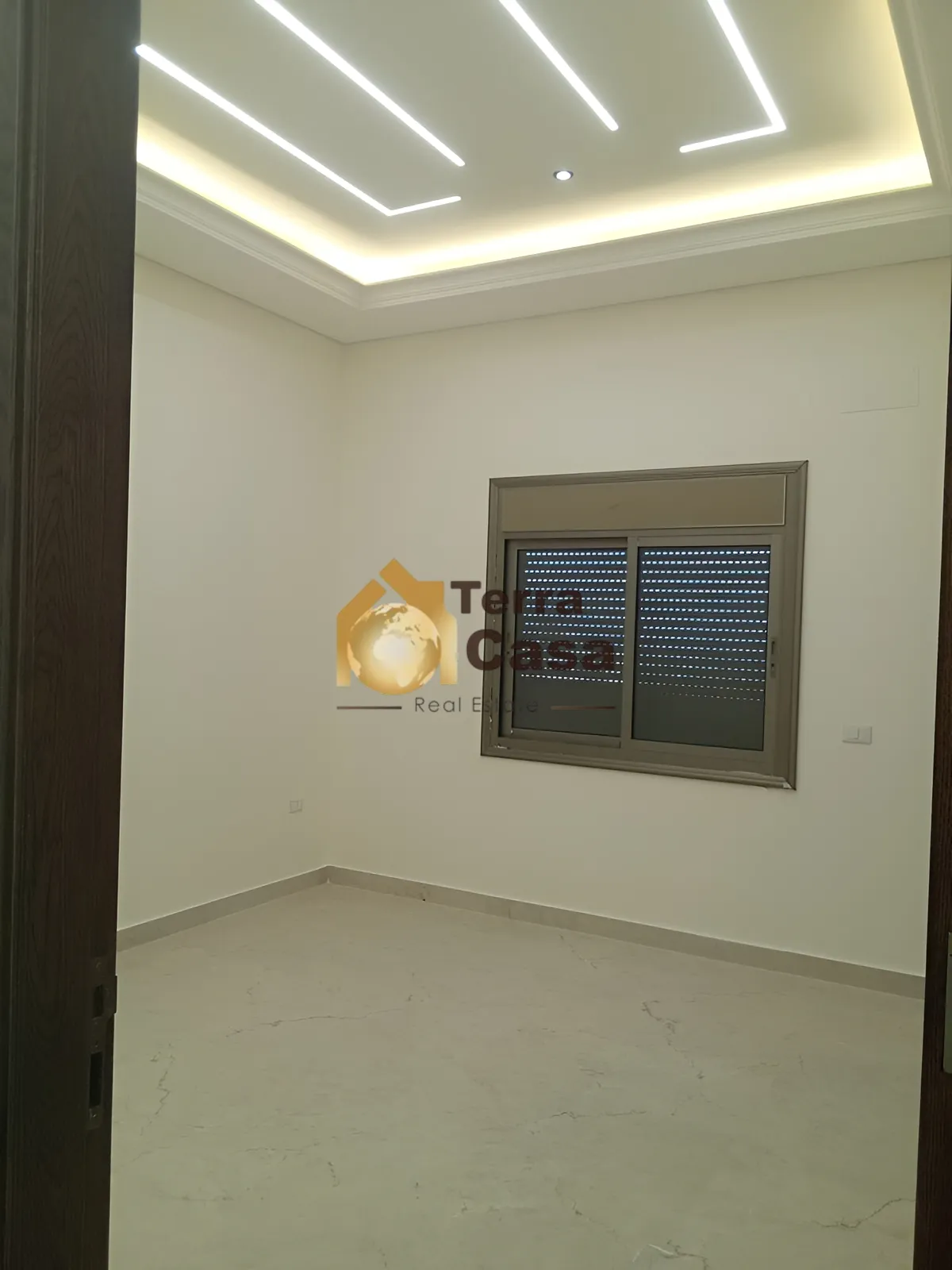 Apartment for Sale in Ksara - 4 bed, 4 bath