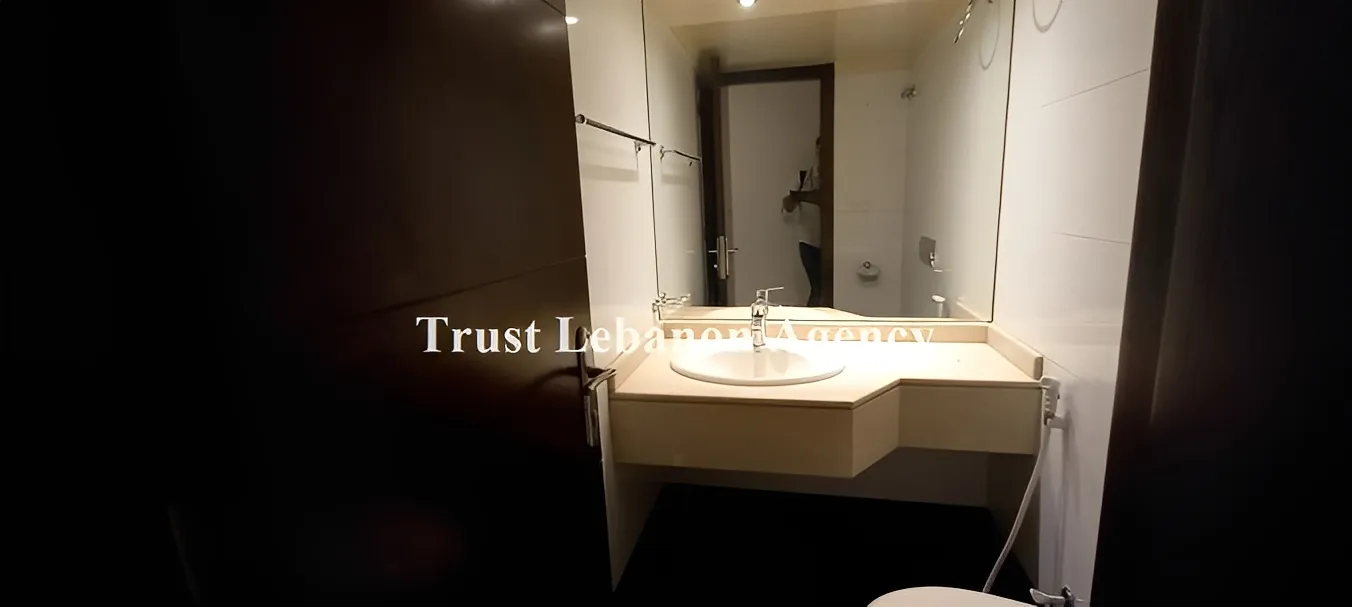 Apartment for Sale in Ain El Mreisseh Beirut Lebanon - 3 bed
