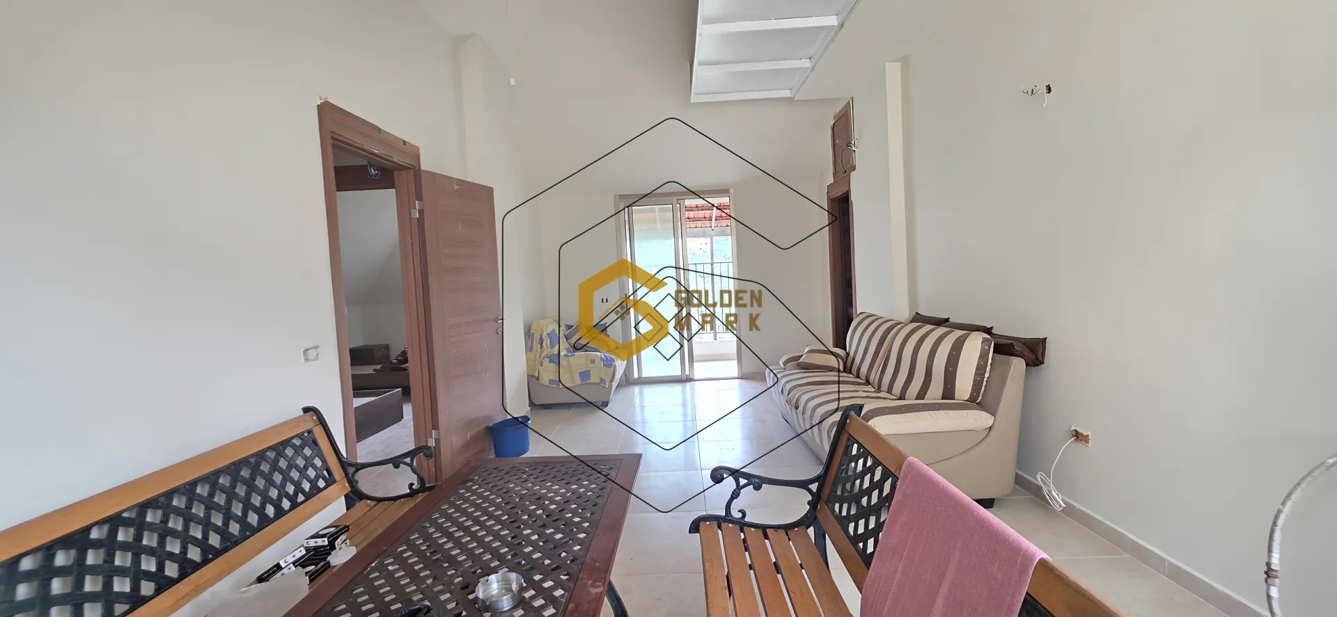 Apartment for Sale in Ain Aar