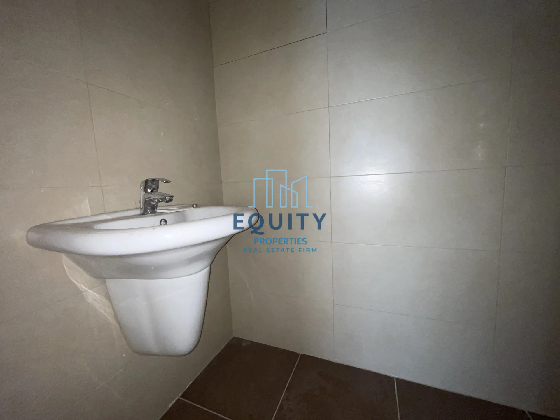 Apartment for sale in Adonis