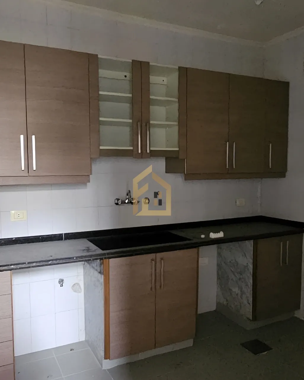 Apartment for sale in Zouk Mosbeh, Lebanon - 3 bed, 2 bath