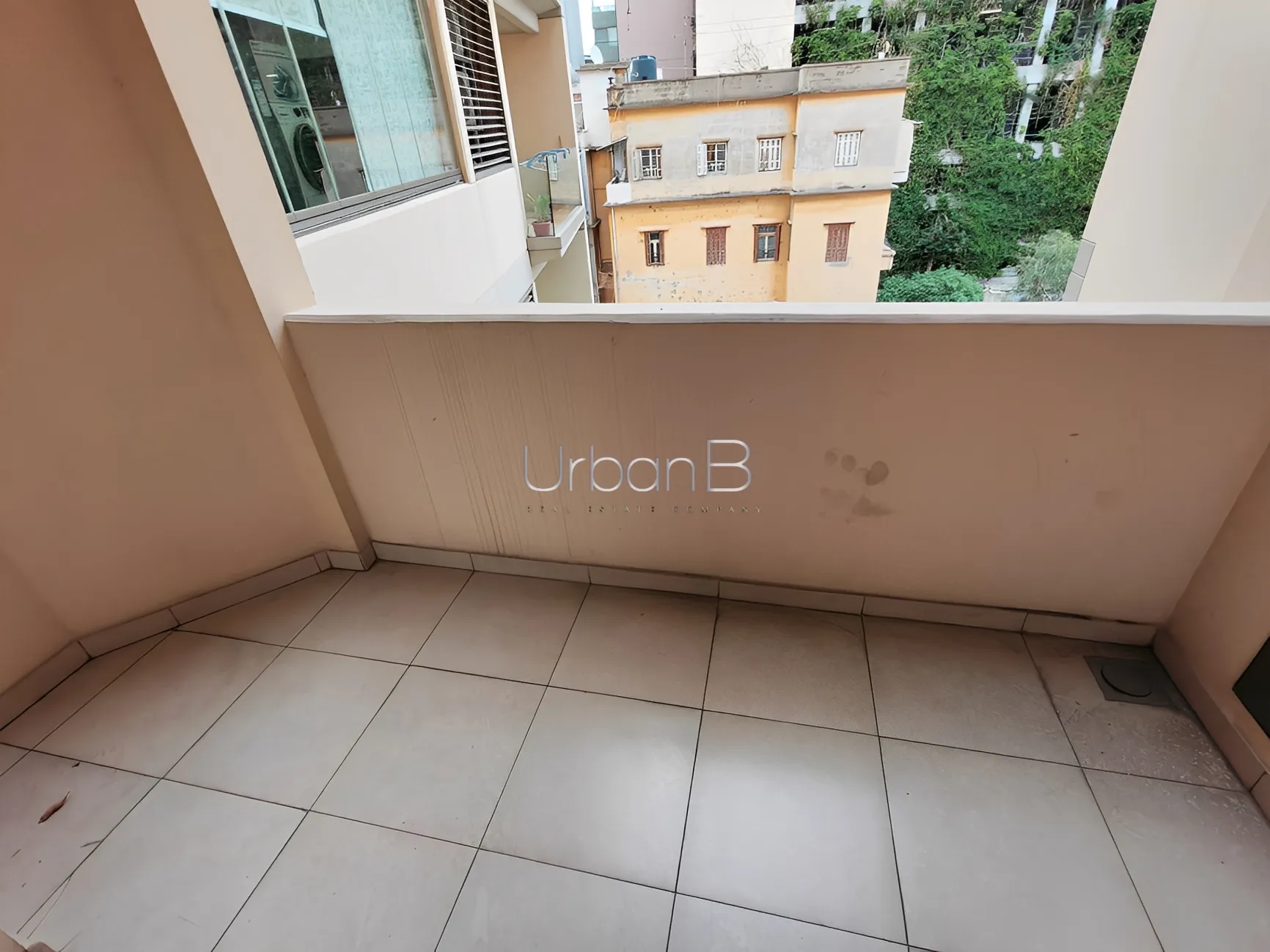Apartment for Rent in Mar Meter, Achrafieh, Beirut