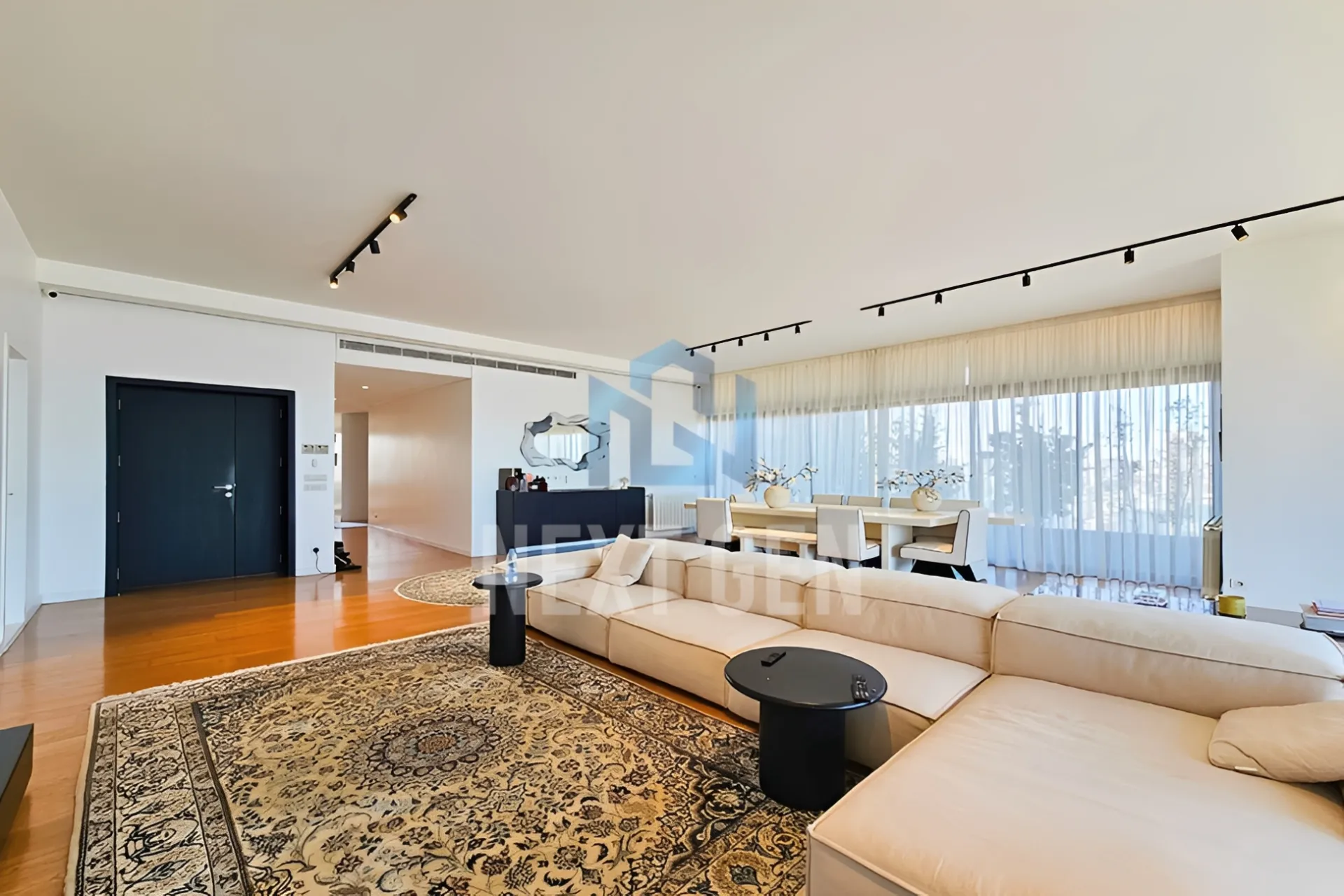 Apartment for sale in Achrafieh, Beirut, Lebanon - 3 bed, 5 bath