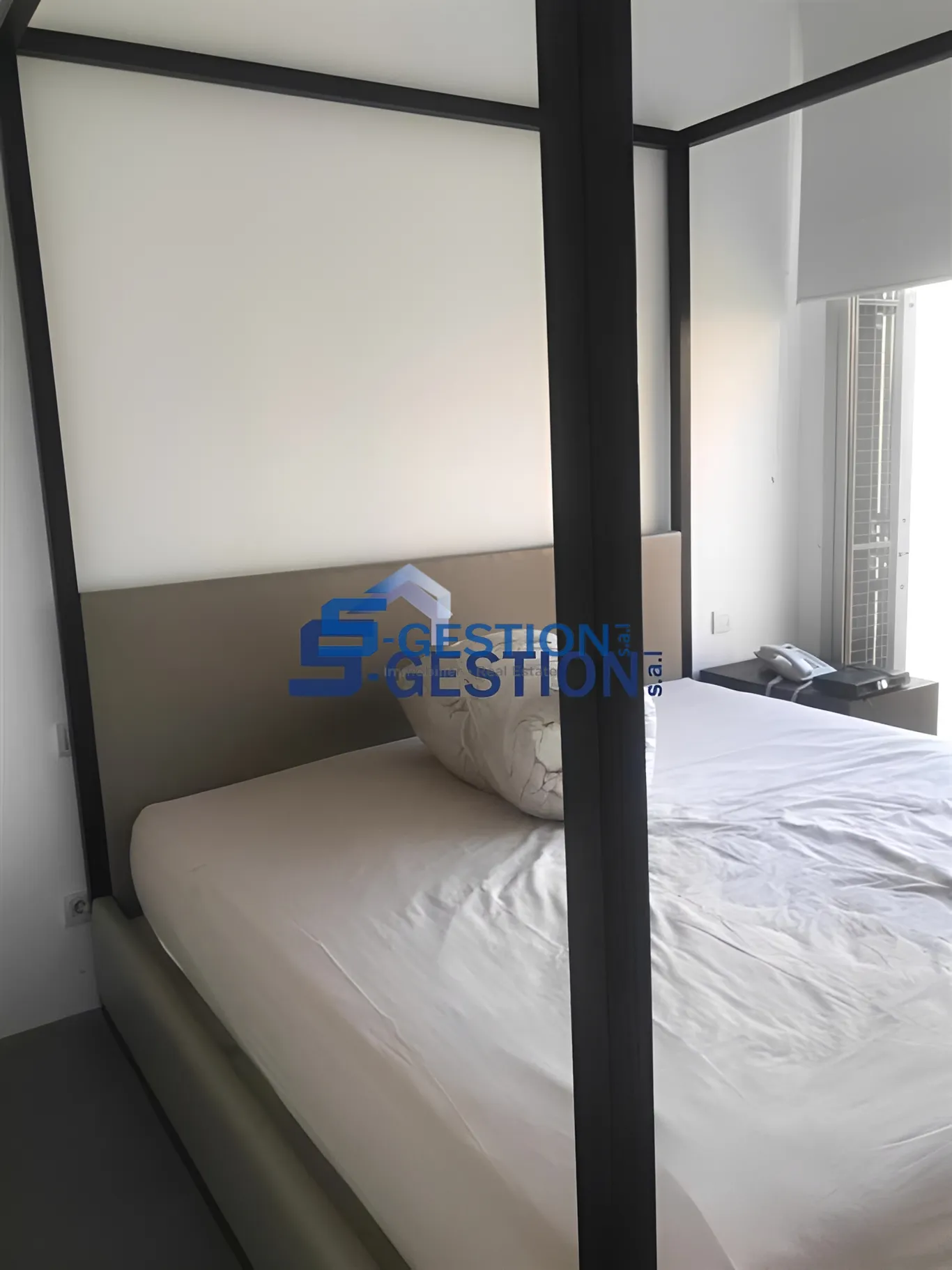 Apartment for Rent in Achrafieh - 2 bed, 2 bath
