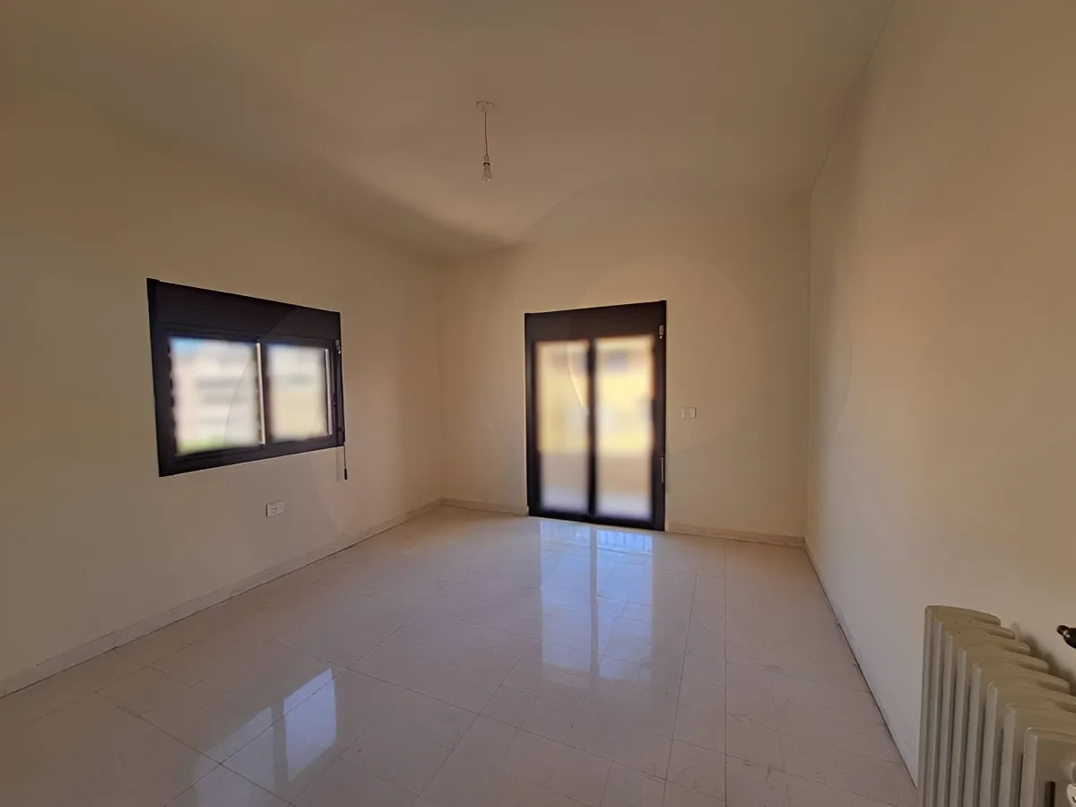 Office for rent in Mansourieh