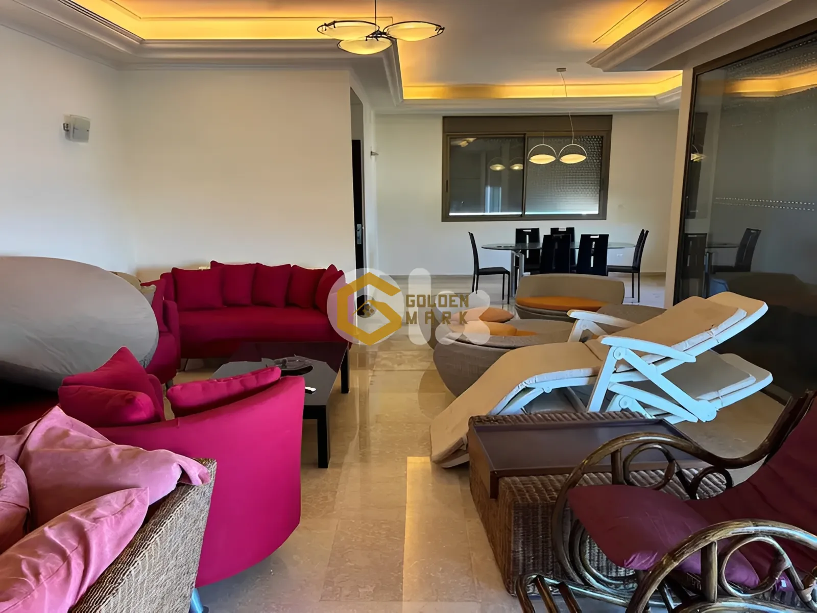 Apartment for Sale in Sahel Aalma - 5 bed, 3 bath